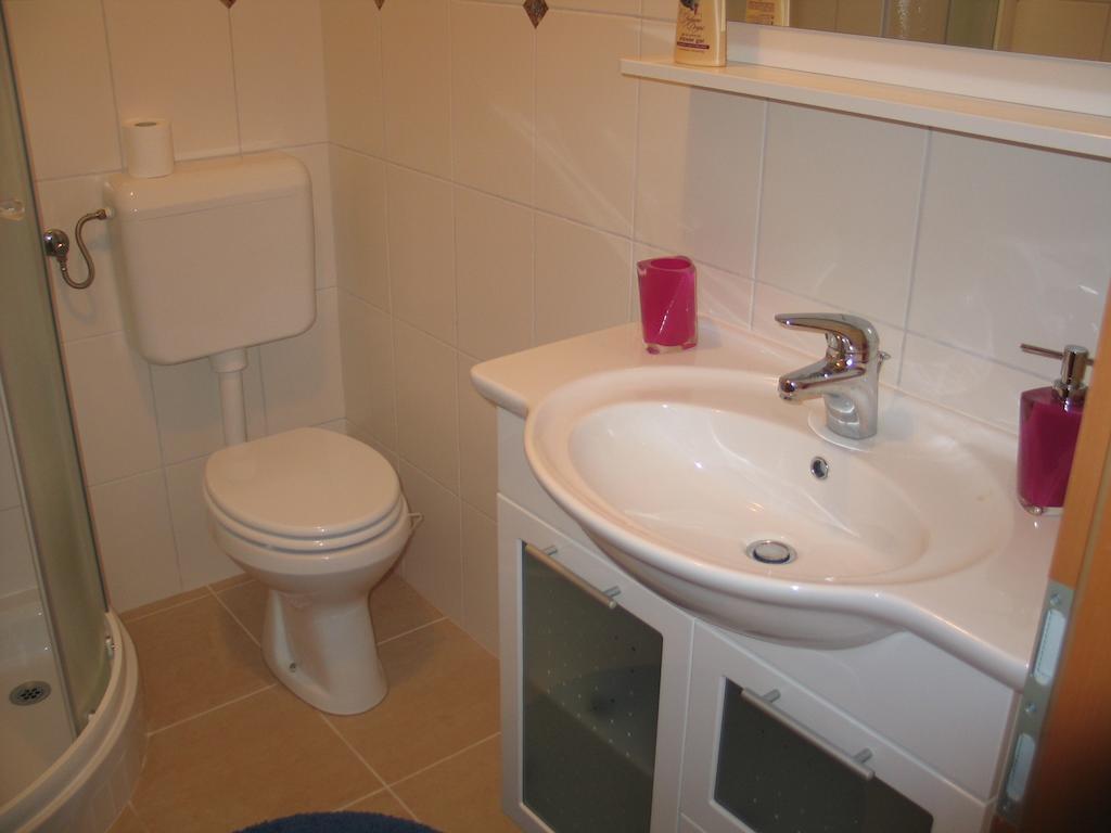 Prenocisca Angelin Hram, Tiny Apartments Markovec Bagian luar foto