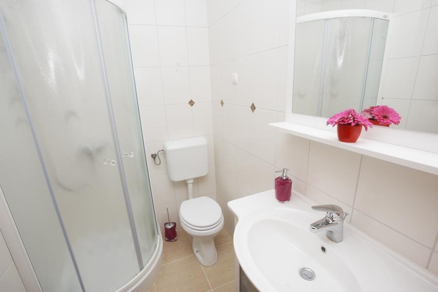 Prenocisca Angelin Hram, Tiny Apartments Markovec Bagian luar foto