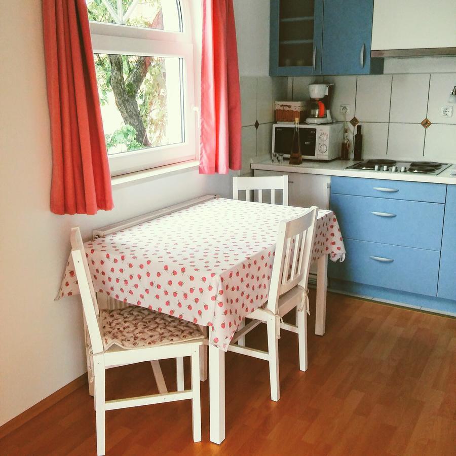 Prenocisca Angelin Hram, Tiny Apartments Markovec Bagian luar foto