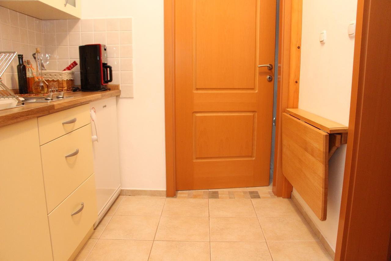 Prenocisca Angelin Hram, Tiny Apartments Markovec Bagian luar foto